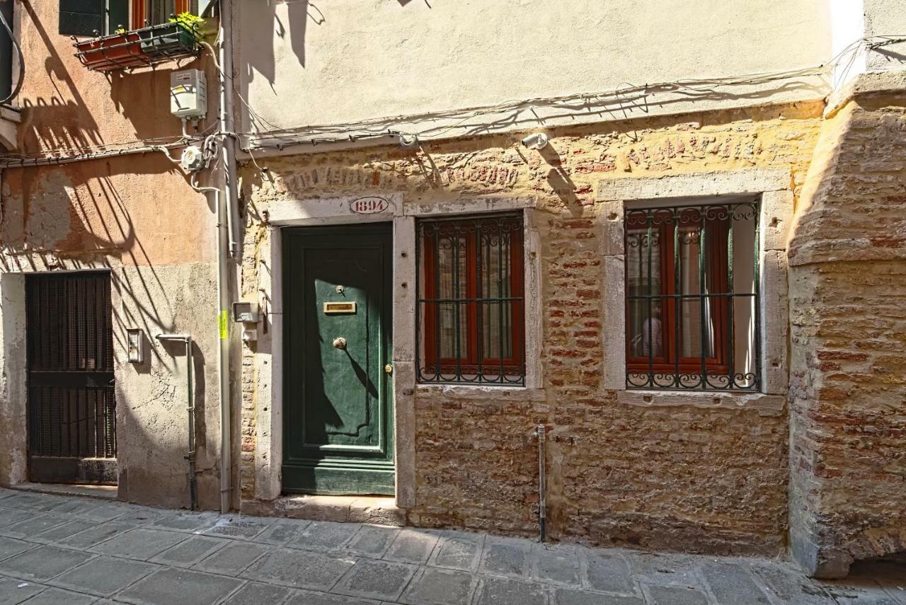 Palazzetto Canossa Venice Exterior photo